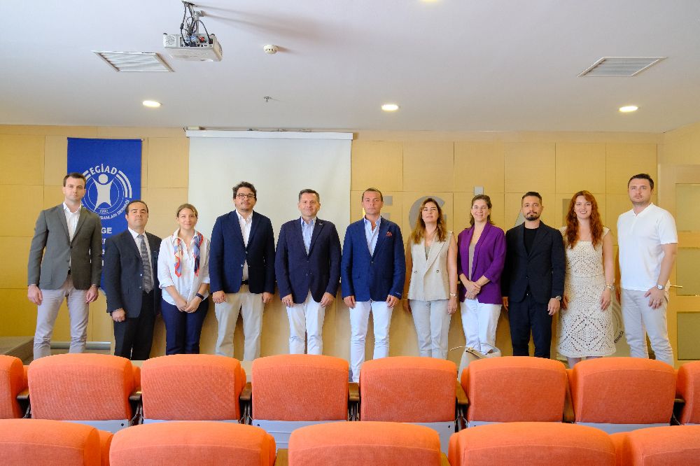 2025 LGS Türkiye birincisi İhlas Kolejinden