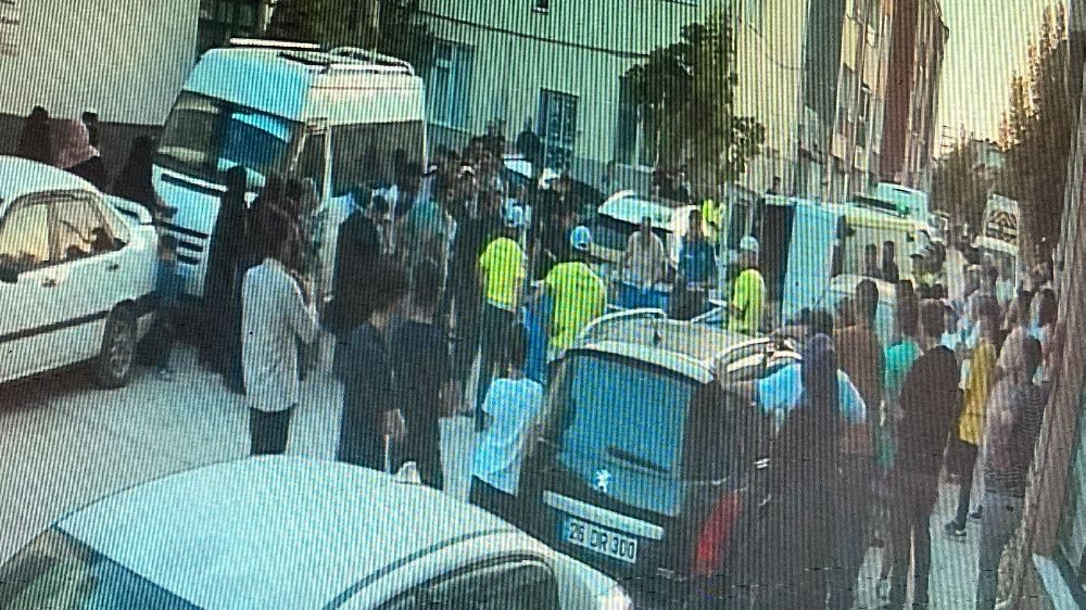 4 yaşındaki çocuğun ölümüne sebep olan kaza kameraya yansıdı