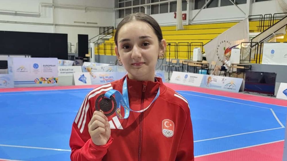 44 kiloda şampiyon oldu