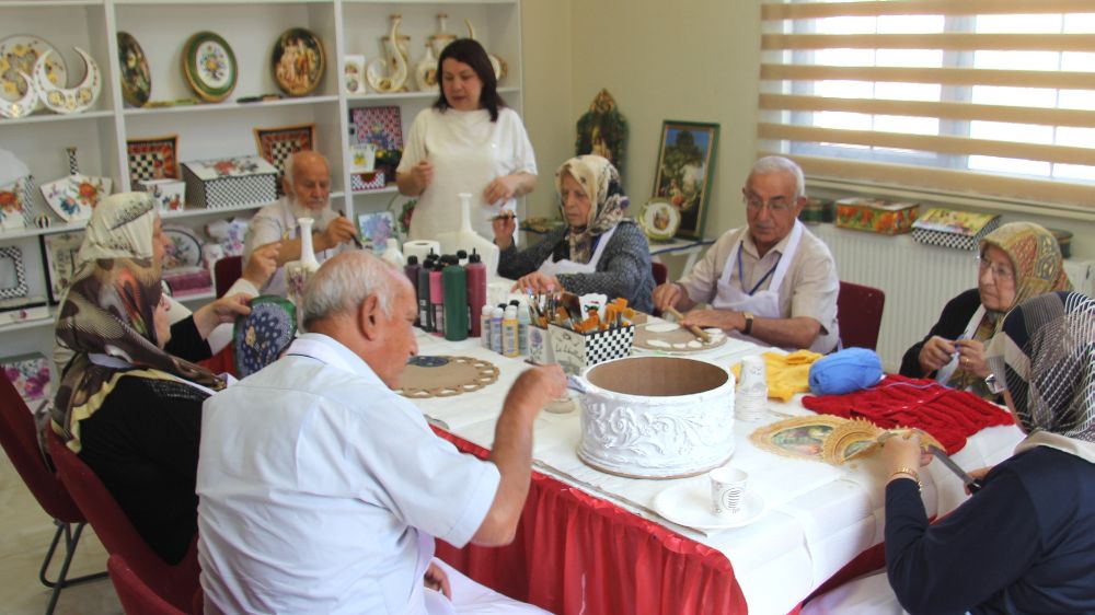 70'inden sonra el işi yapmaya başladılar
