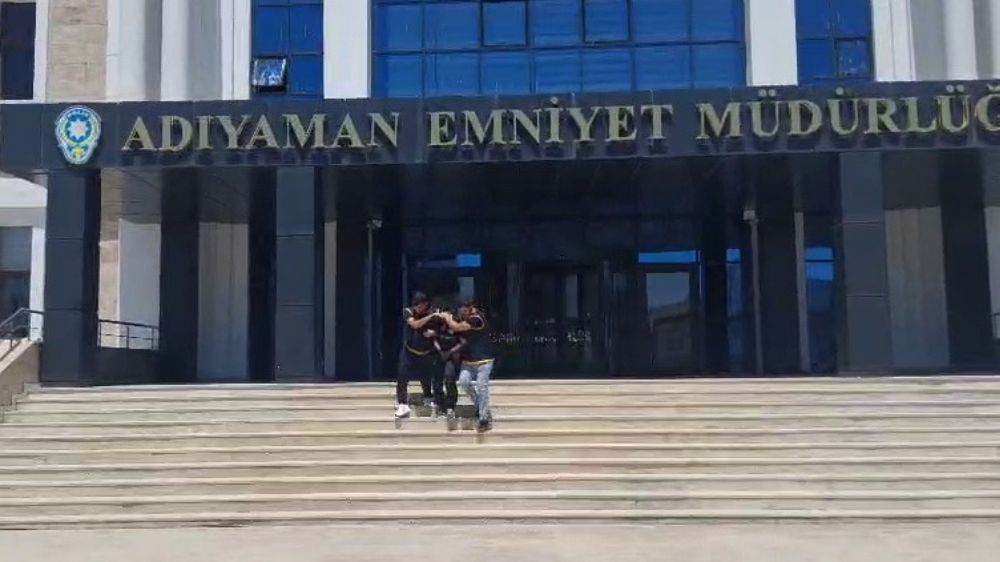 Adıyaman'da 8 yıl 4 ay hapis cezası ile aranan şahıs yakalandı