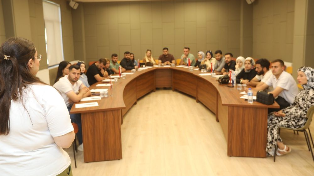 Aile Akademisi’nde evlilik öncesi eğitim başladı