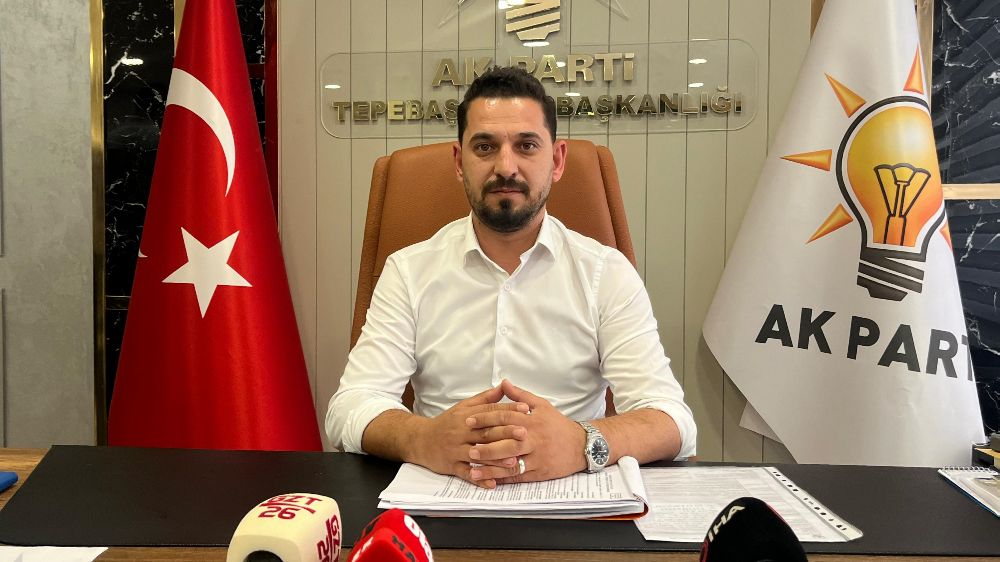 AK Parti İlçe Başkanı Kaya, Leman’ı savunduğu gerekçesiyle CHP Grup Başkanvekilini eleştirdi