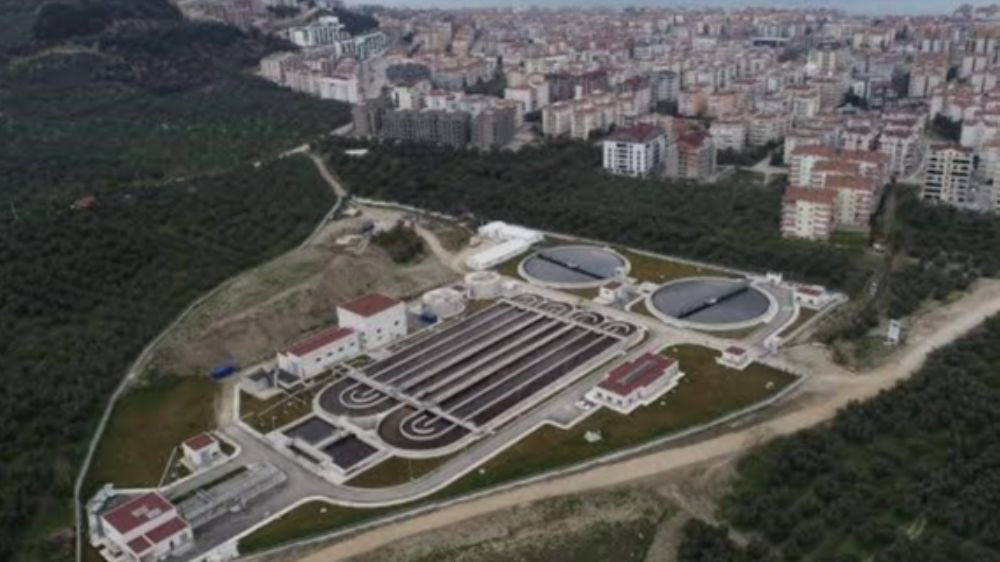 AK Parti'li Bayrak'tan CHP'li Mudanya Belediye Başkanı Dalgıç'a 'Arıtma tesisi' tepkisi