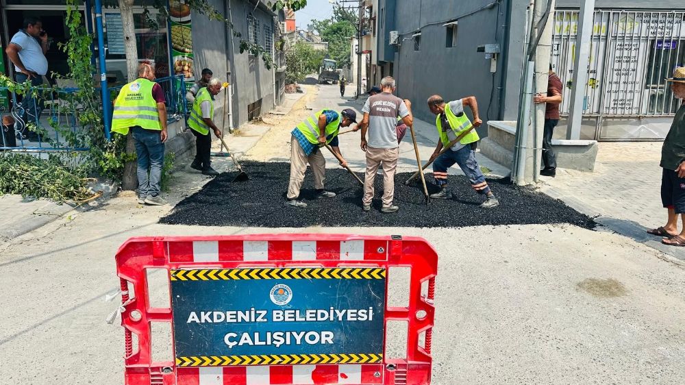 Akdeniz'in her mahallesine hizmet götürülüyor