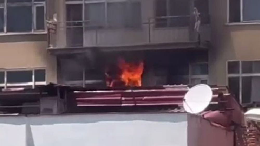  Aksaray'da apartmanda yangın