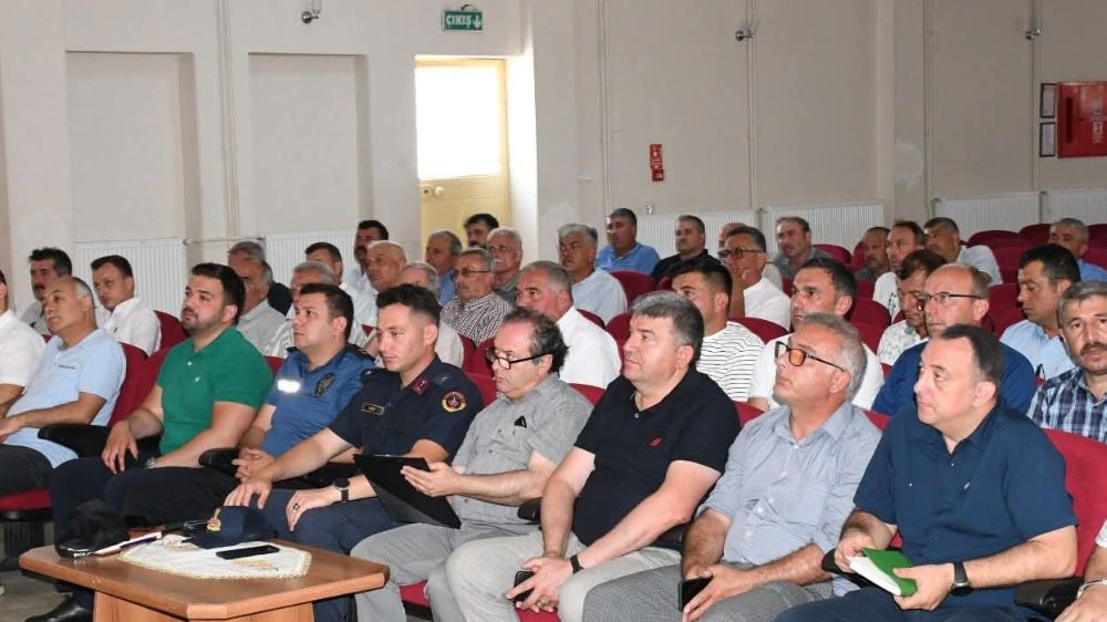 Alaçam’da Muhtarlar Toplantısı