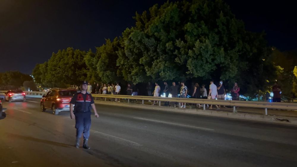 Alanya'da Yaya geçidinden geçerken otomobilin çaptığı Litvanya uyruklu kadın hayatını kaybetti