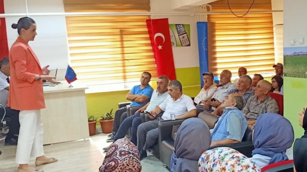 Altıntaş'ta IPARD III programı tanıtıldı