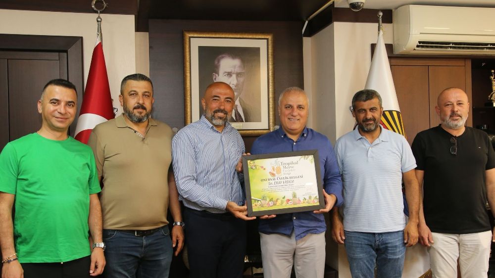 ALTSO Başkanı onursal üye oldu