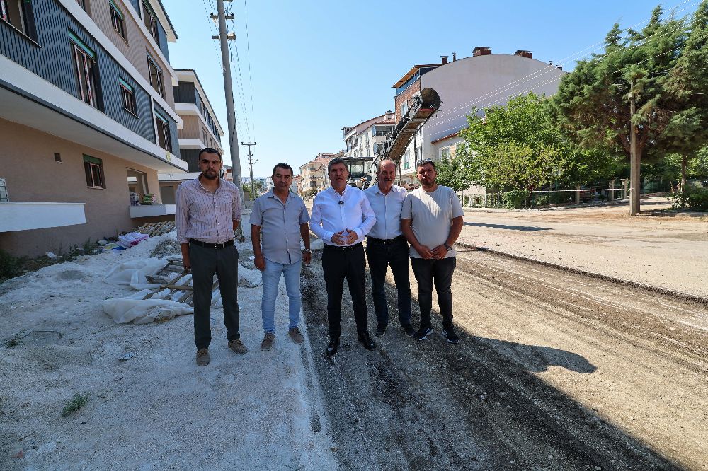 Altyapı ve asfalt yenileme çalışmaları başladı Başkan Ercengiz yerinde inceledi