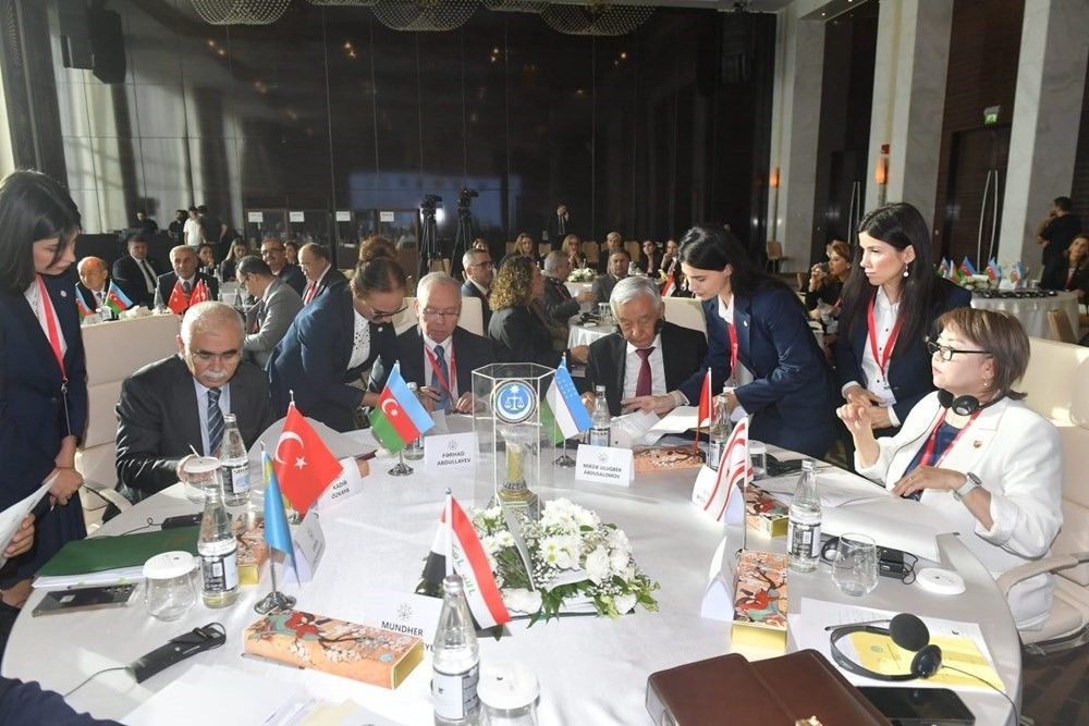 Anayasa Mahkemesi Başkanı Özkaya, TÜRK-AY 1. Kongresi'ne katıldı