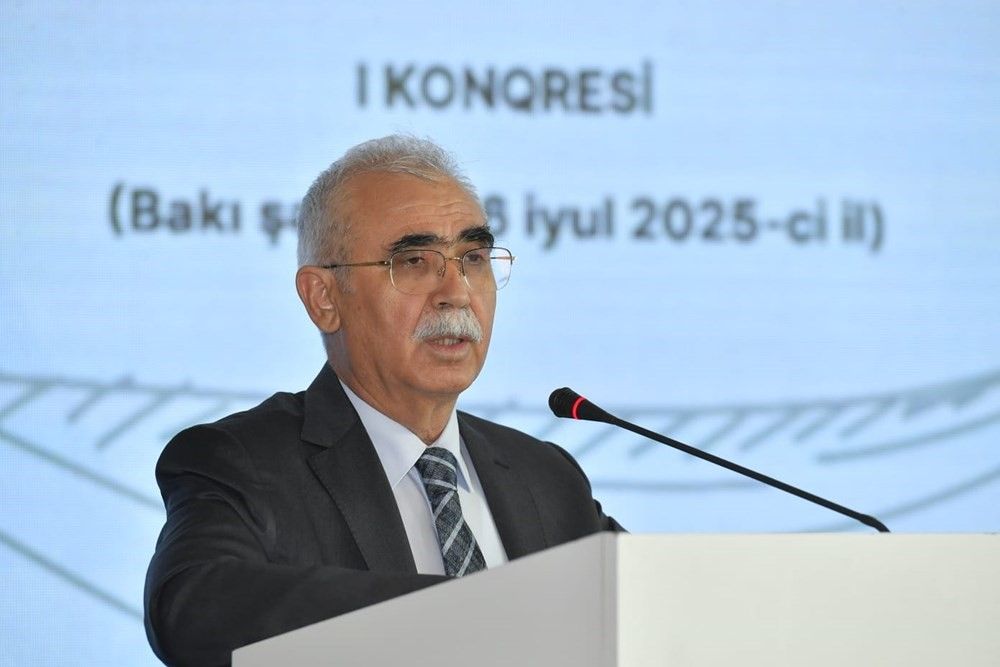 Anayasa Mahkemesi Başkanı Özkaya, TÜRK-AY 1. Kongresi'ne katıldı