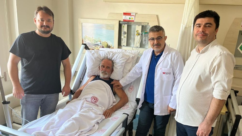 Anevrizma ameliyatında estetik ve konfor