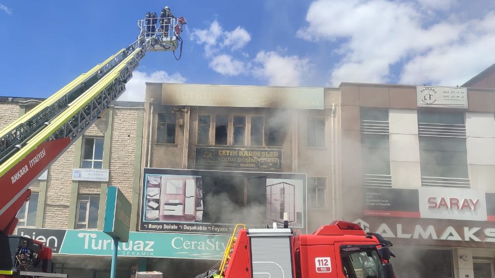 Ankara'da Siteler Sanayi bölgesinde yangın