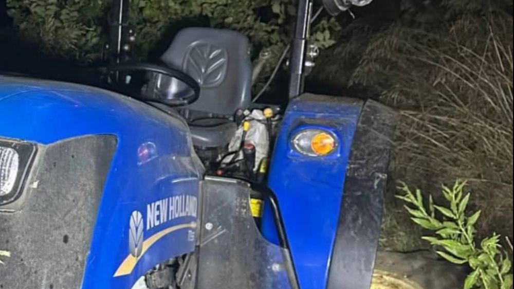  Antalya Akseki'de  Devrilen traktörün altında kalan sürücü öldü