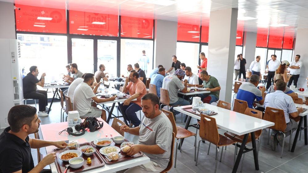 Antalya Büyükşehir Belediyesi’nin ikinci Kent Lokantası hizmete girdi