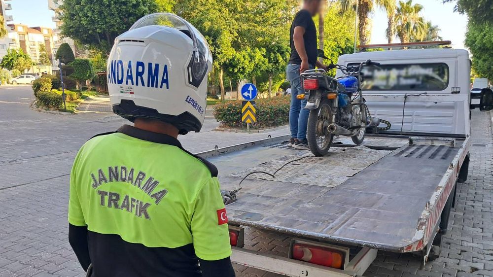 Antalya'da şok motosiklet denetiminde 3 bin 655 araç kontrol edildi