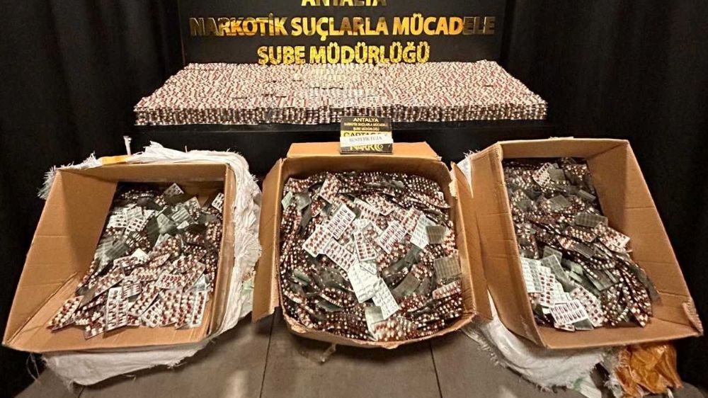 Antalya'da son 1 haftada uyuşturucu operasyonlarında 22 kişi tutuklandı