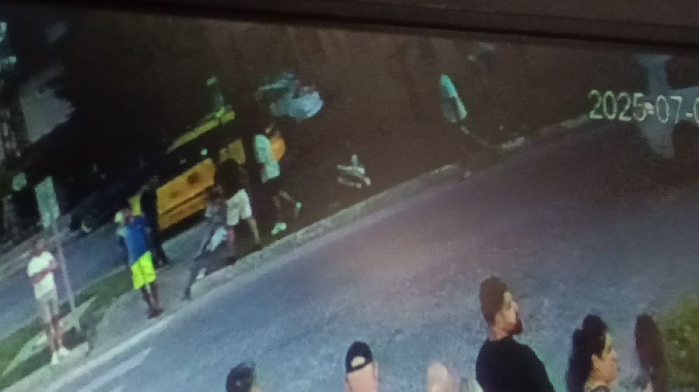 Antalya'da turistlerin ayağını yerden kesen kaza