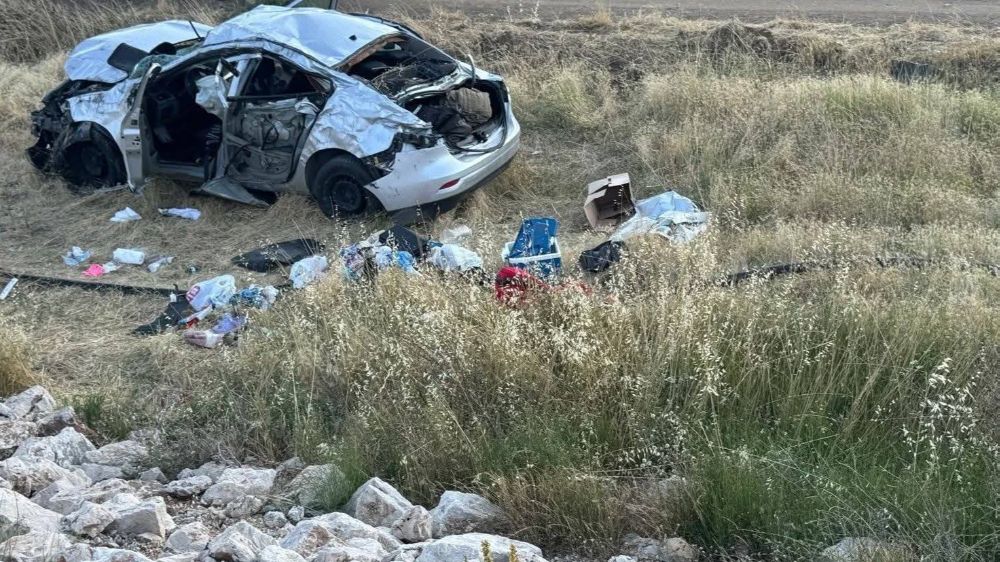 Antalya'dan Tayini çıkan polis aracı ile dere uçtu eşi kızı ve baldızı öldü 3 yaralı var 