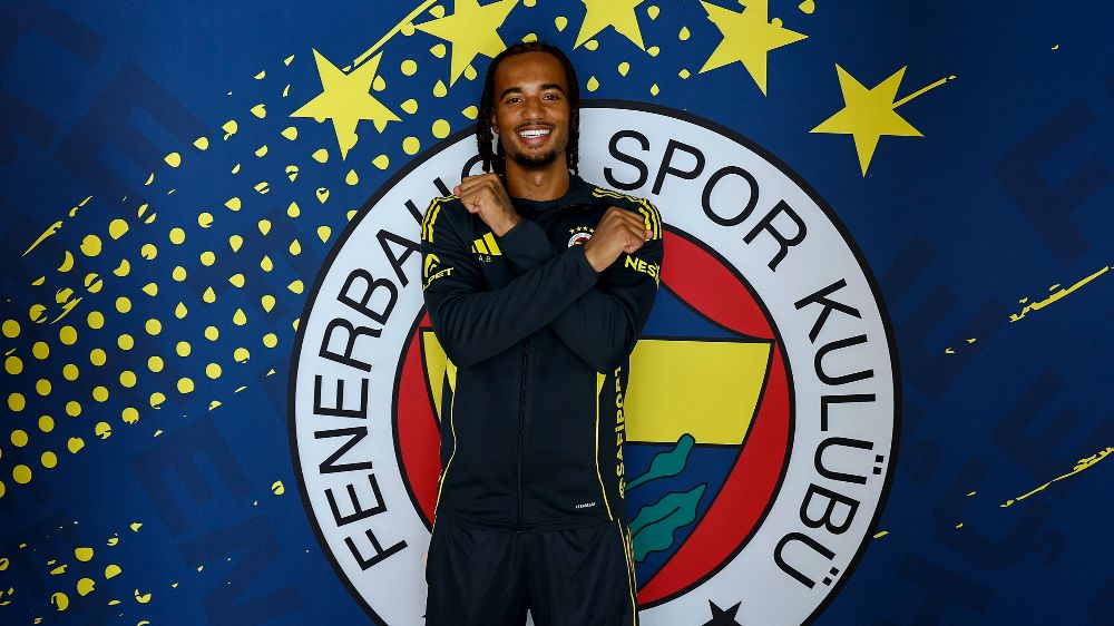 Archie Brown: "Taraftarlarımızla beraber şampiyonluklar elde edeceğiz"