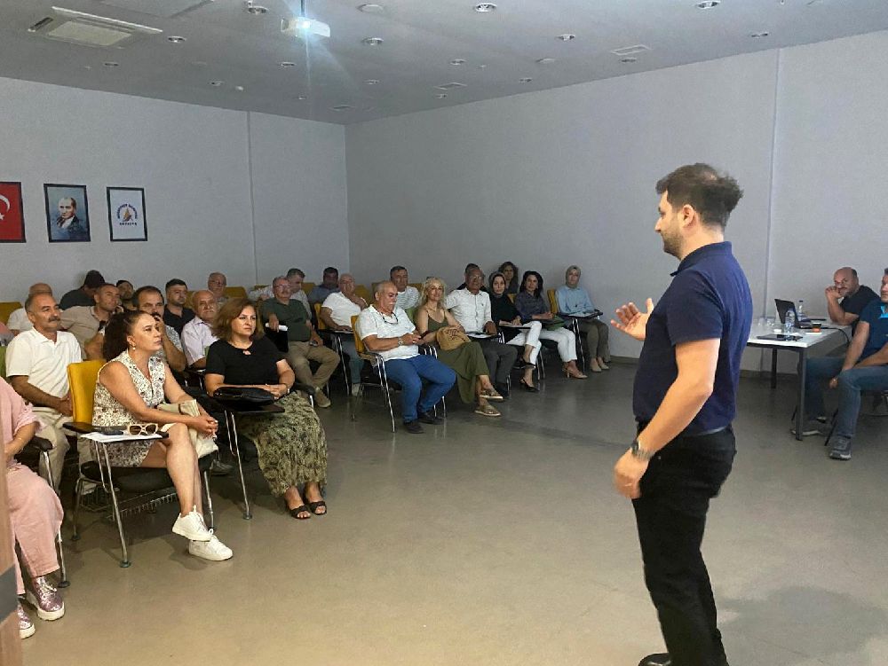 ASSİM'de muhtarlara tebligat eğitimi