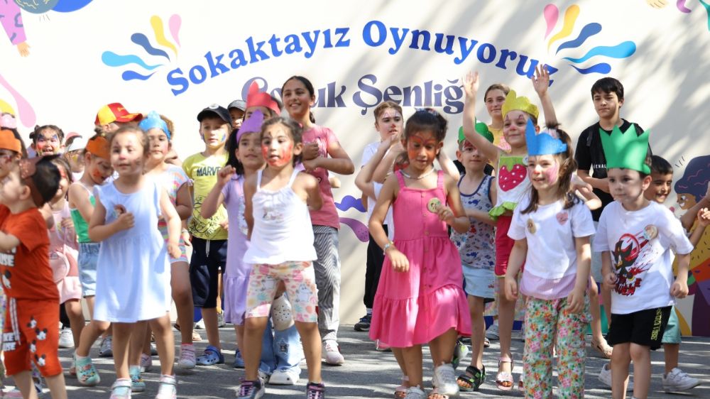 Ataşehir'de çocuk şenlikleri yaz boyunca devam edecek