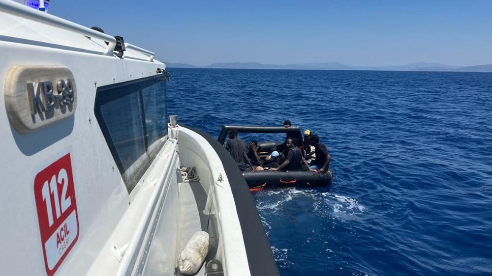 Aydın açıklarında 34 düzensiz göçmen kurtarıldı