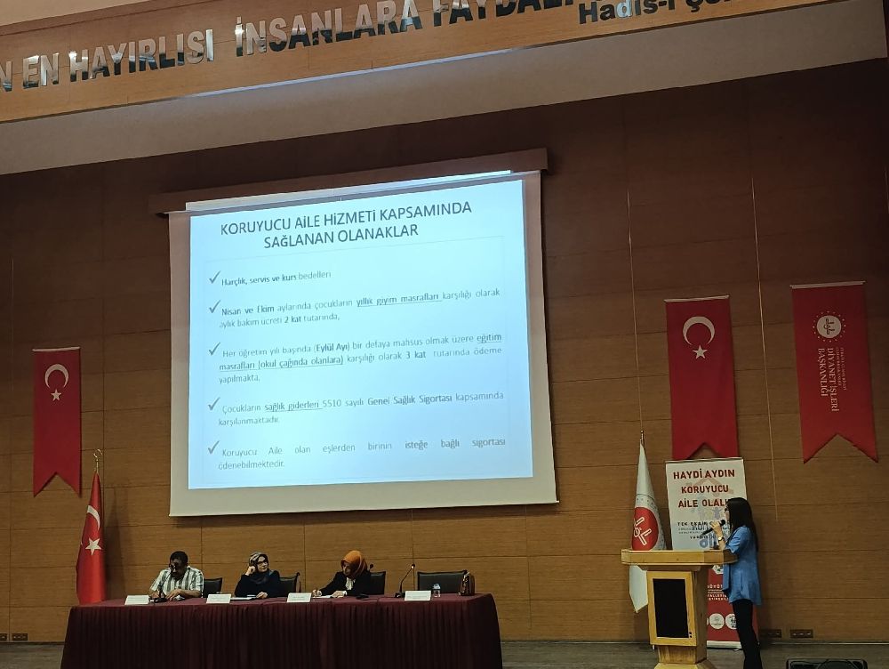 Aydın'da Koruyucu Aile Paneli düzenlendi