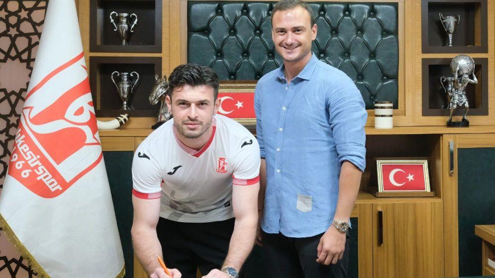 Balıkesirspor'da transferler devam ediyor