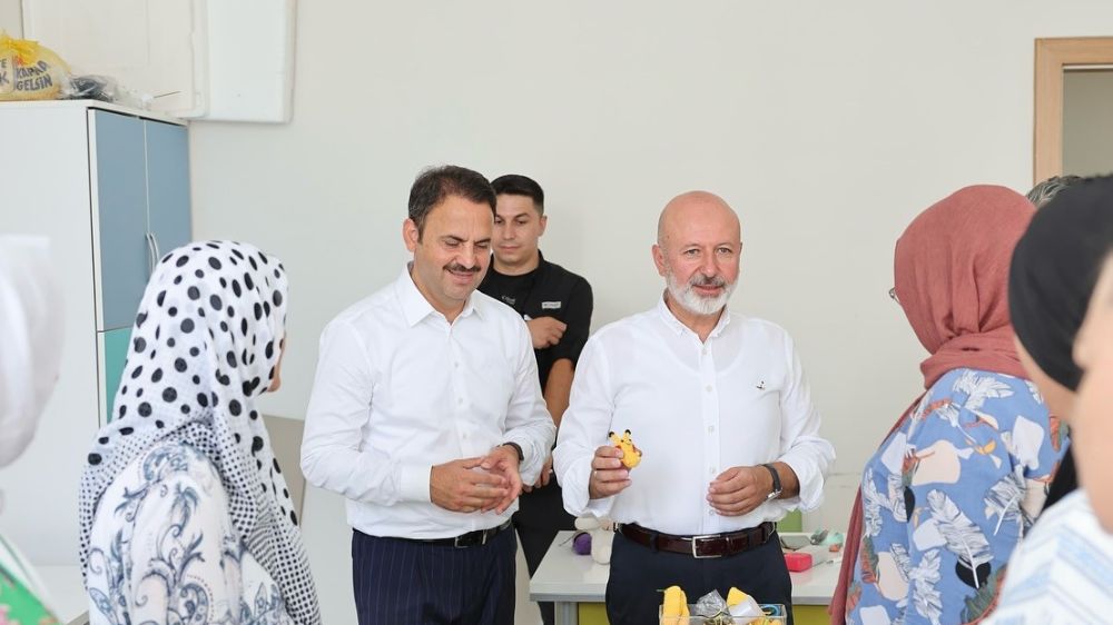 Başkan Çolakbayrakdar: "Kocasinan Akademi ile Kayseri’ye örnek hizmetler kazandırdık"