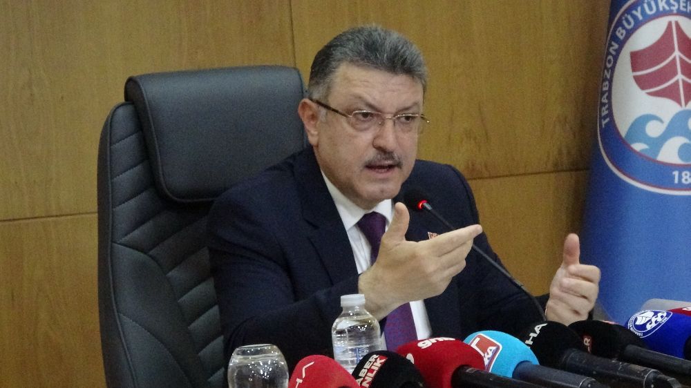 Başkan Genç, Özgür Özel’i özür dilemeye davet etti