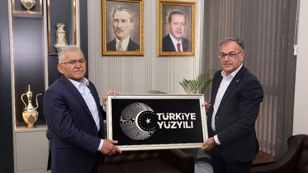 Başkan Özdoğan: "İlçemizi yarına hep birlikte taşıyoruz"