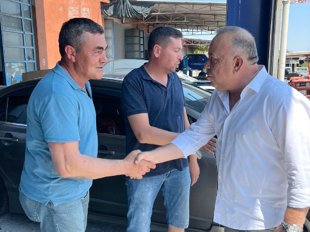 Başkan Özel, esnaflarla bir araya geldi