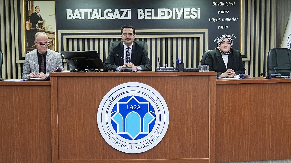 Başkan Taşkın: "Peygamberimize dil uzatanları şiddetle kınıyoruz"