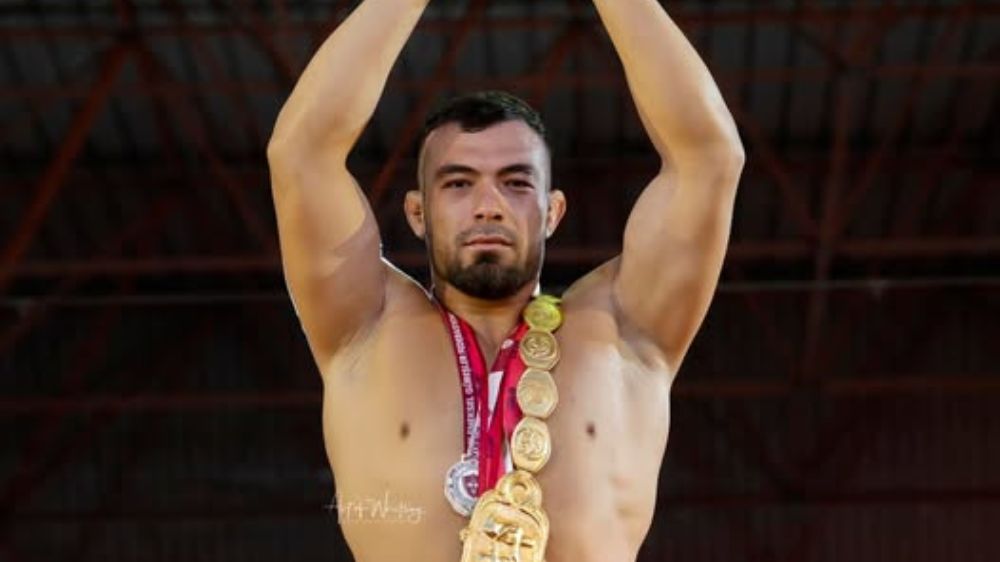 Başpehlivan Yusuf Can zeybek 2025 yılı 664. Kırkpınar  Başpehlivanı olarak Altın Kemer Sahibi olabilecek mi ?