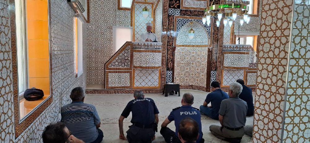 Belen Camii dualarla yeniden ibadete açıldı