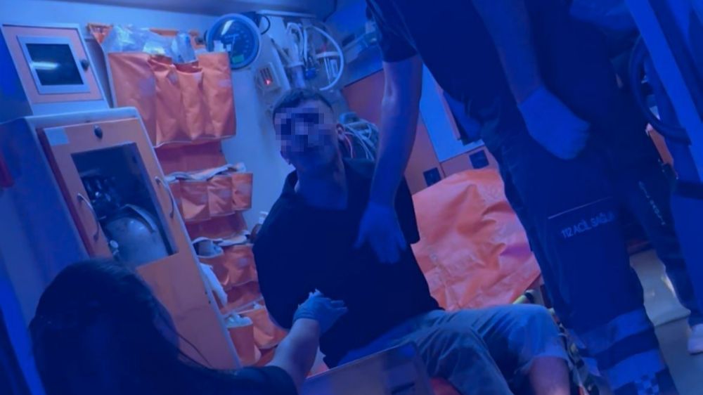  Bıçak çektiği polis tarafından bacağından vurulan şahıs tutuklandı