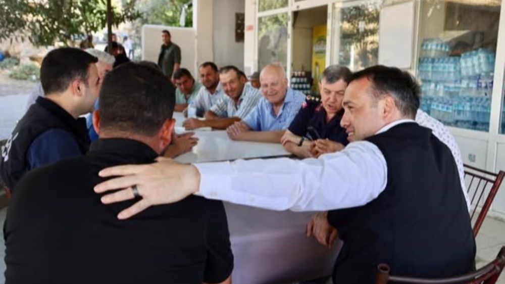 Bilecik Valisi Faik Oktay Sözer'den yangın sonrası Selçik Köyü'ne ziyaret