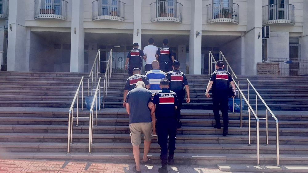  Bodrum'da uyuşturucu operasyonunda 3 gözaltı