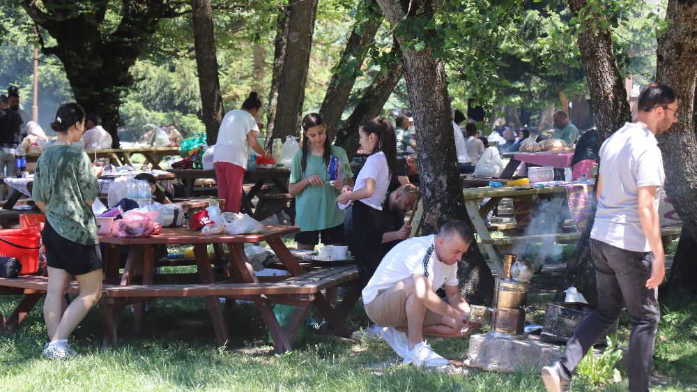 Bolu’da ‘ateşli piknik’ tamamen yasaklandı