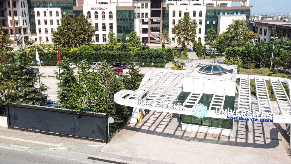 BTÜ’den 5 ülkeyle akıllı telefon bağımlılığına karşı güç birliği