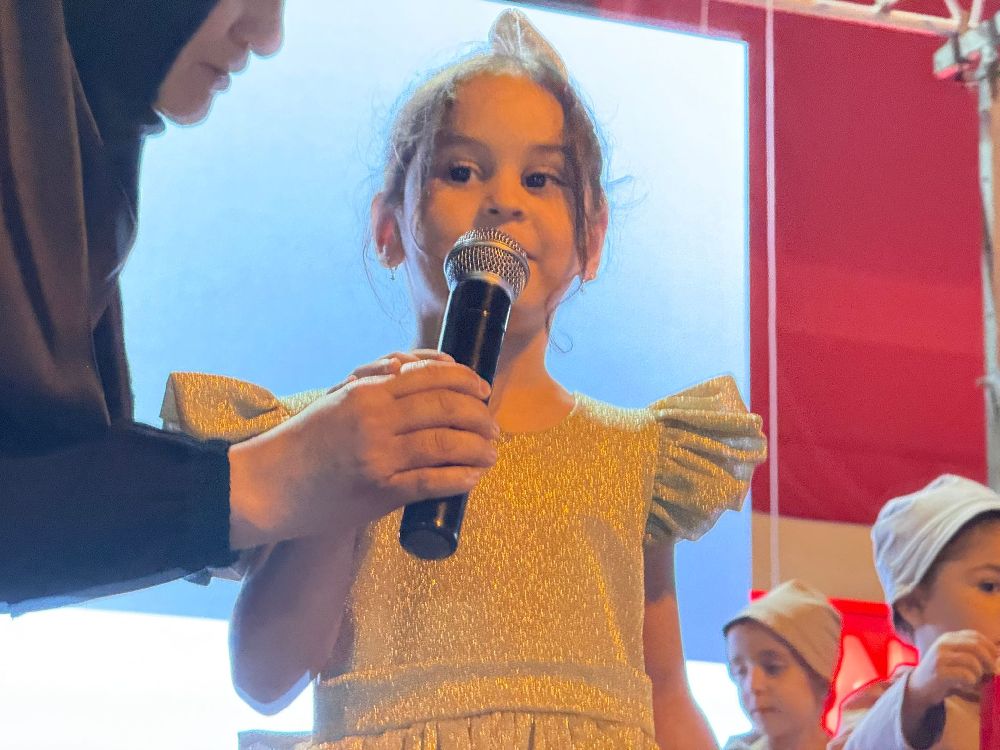 Bucak 15 Temmuz'u unutmadı! Cumhuriyet Meydanı'nda bayraklar dalgalandı