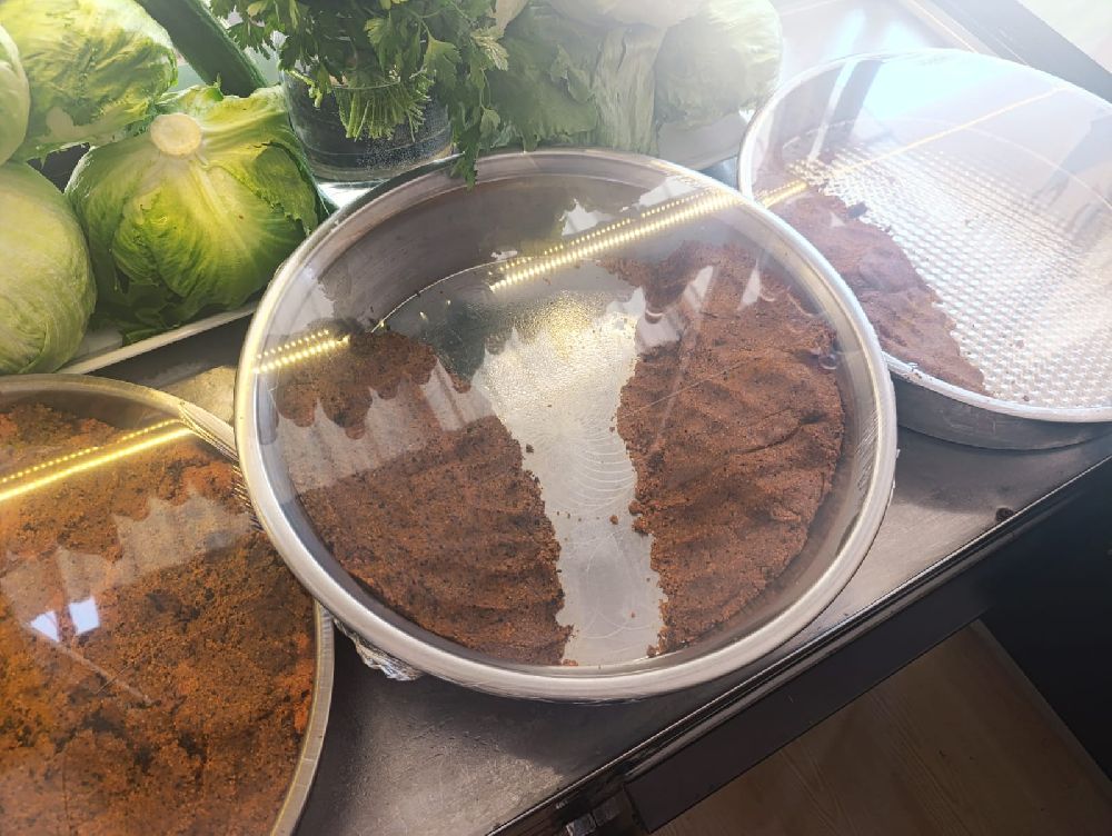 Bucak’ta ilk ve tek Katkısız el yapımı çiğ köftenin adresi Yaşar El Yapımı ÇiğKöfte