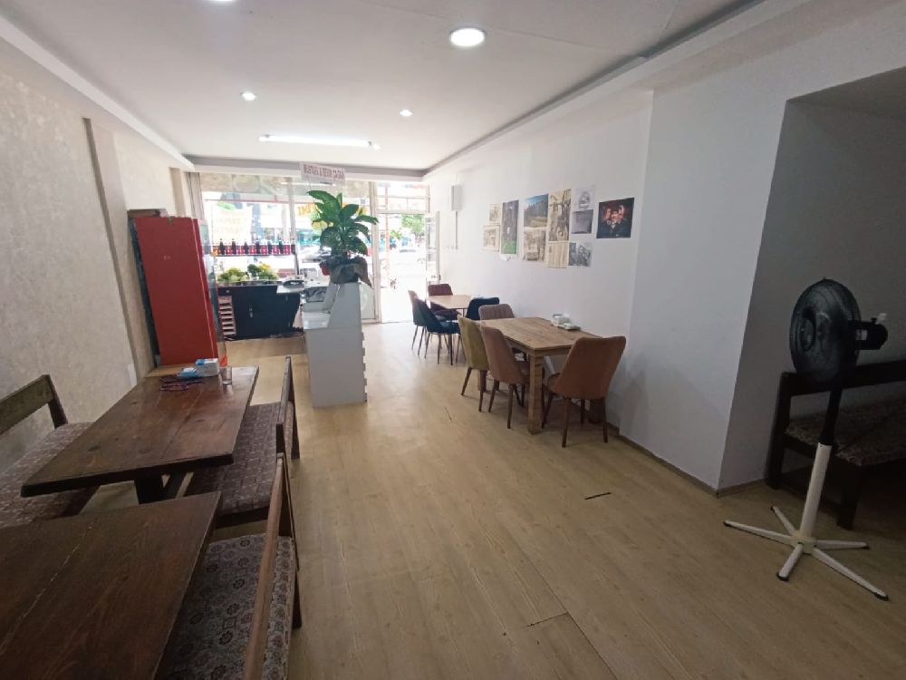 Bucak’ta ilk ve tek Katkısız el yapımı çiğ köftenin adresi Yaşar El Yapımı ÇiğKöfte