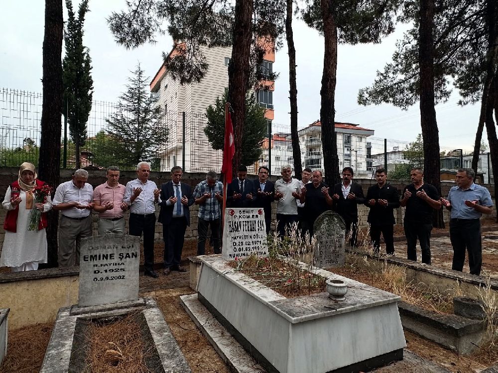 Bucak’ta şehitler için anma programı düzenlendi