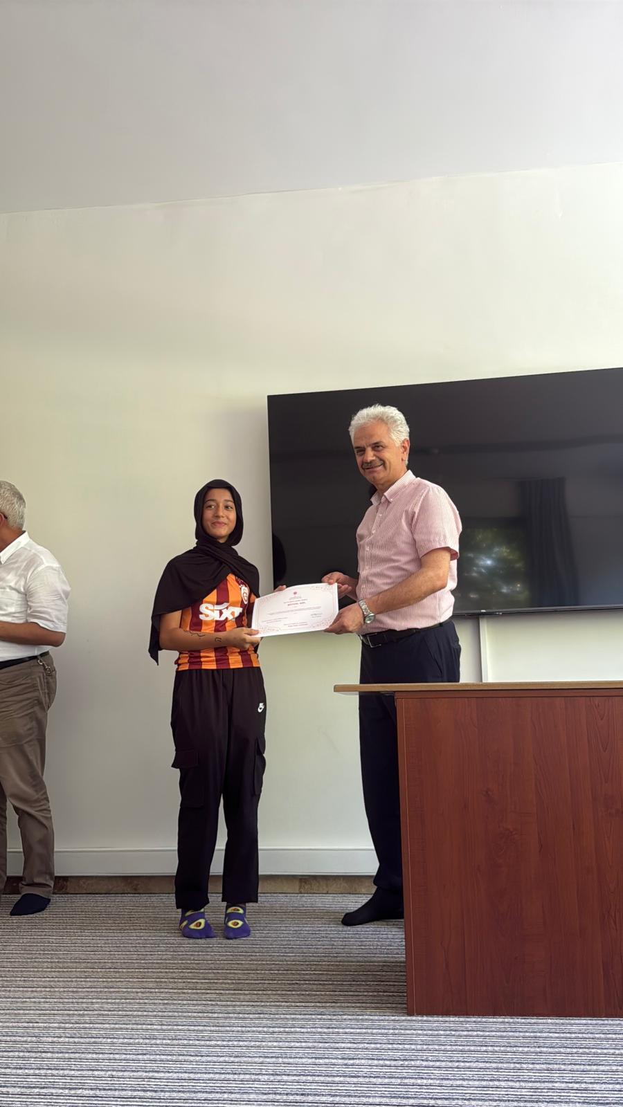 Bucak’ta Yatılı Yaz Kur’an Kursları sertifika töreniyle sona erdi