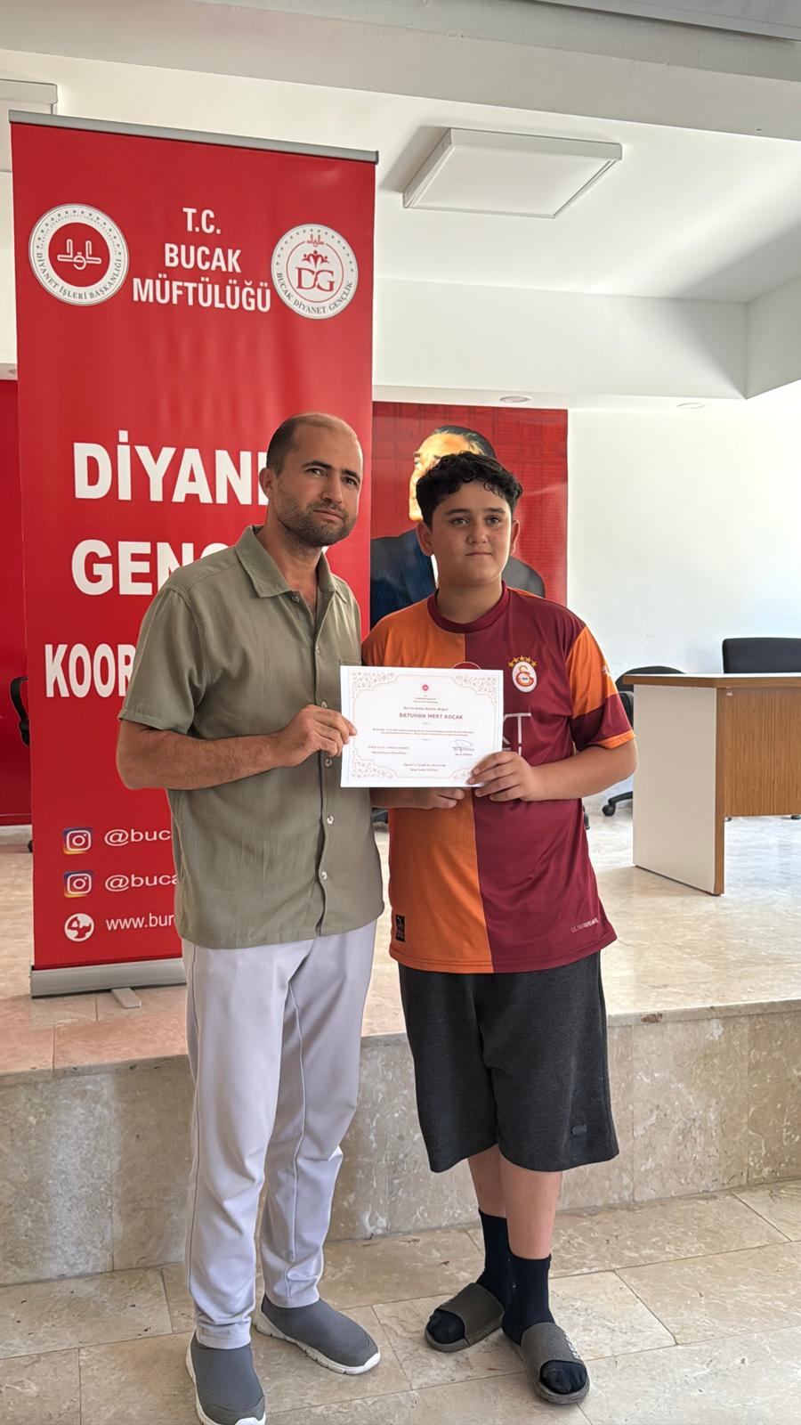 Bucak’ta Yatılı Yaz Kur’an Kursları sertifika töreniyle sona erdi