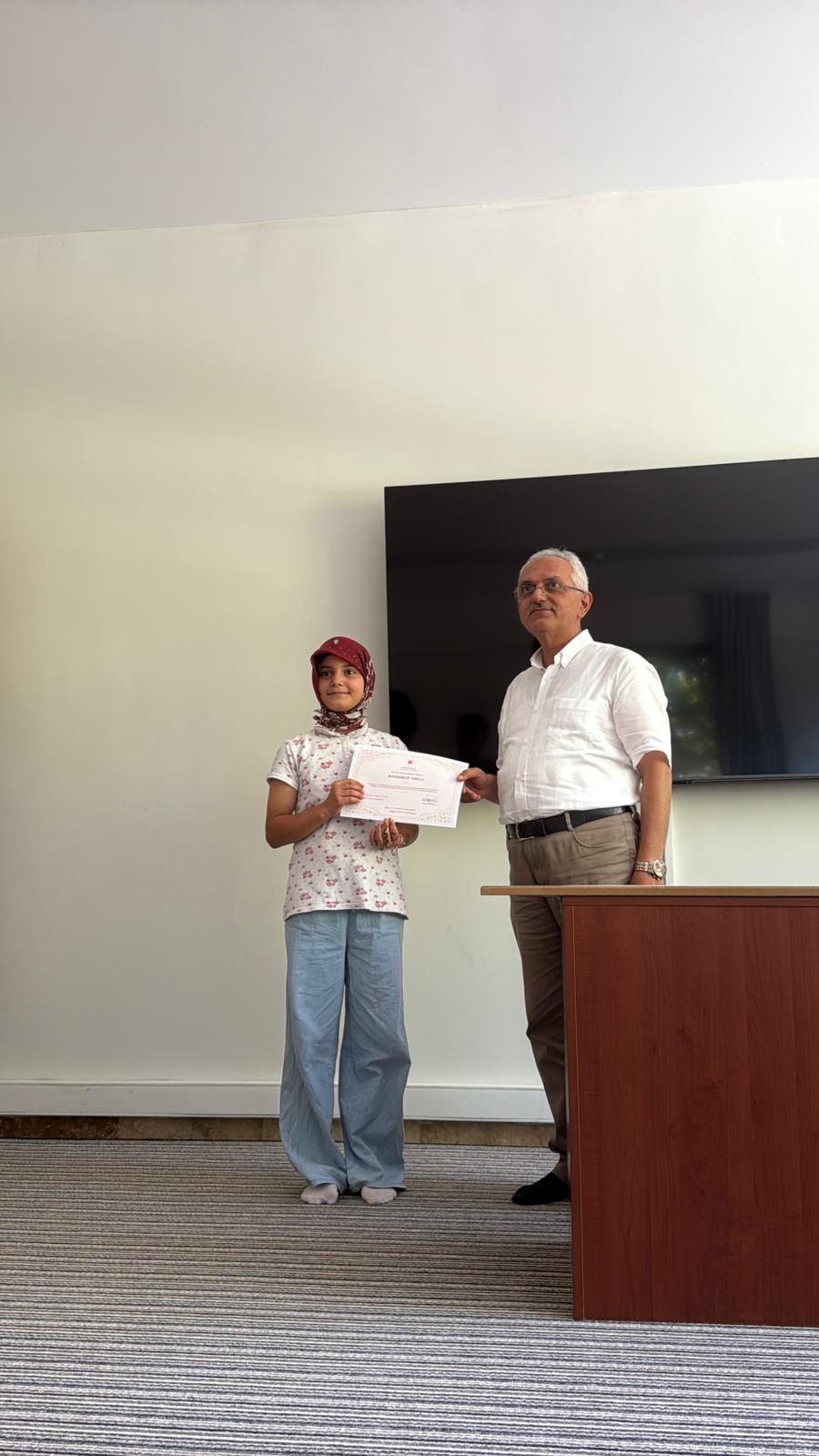 Bucak’ta Yatılı Yaz Kur’an Kursları sertifika töreniyle sona erdi